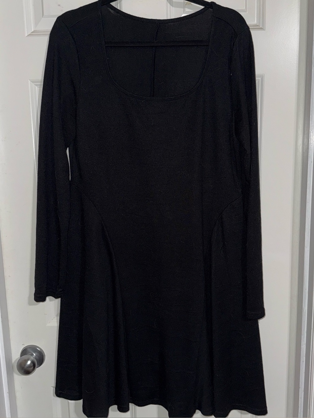 Black Long-Sleeve Scoop Neck Women's Dress